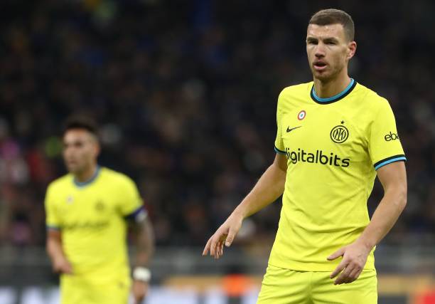 令人瞩目的 令人瞩目的